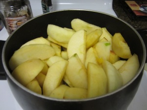 Apples in a pot